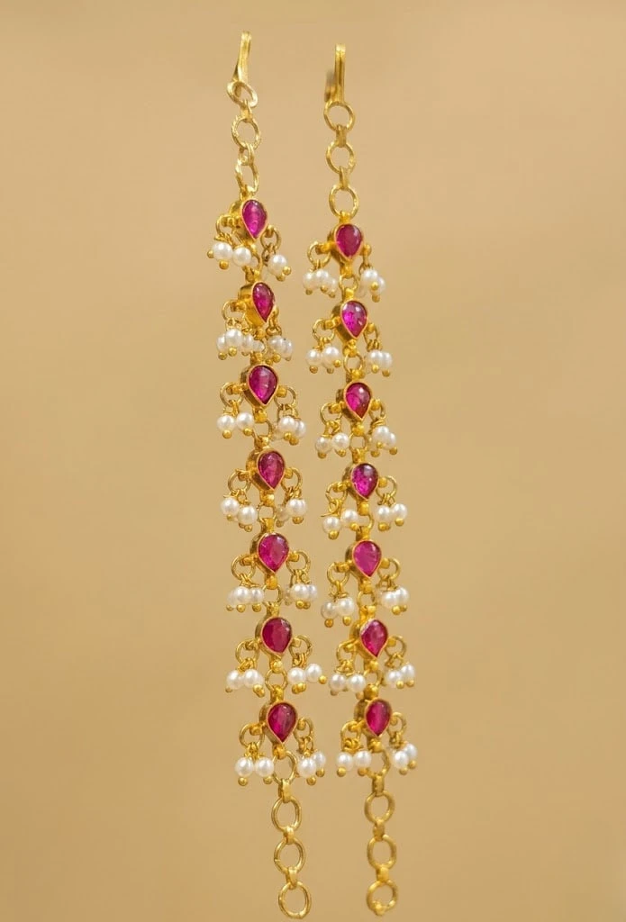 Ruby Pearl Earchain